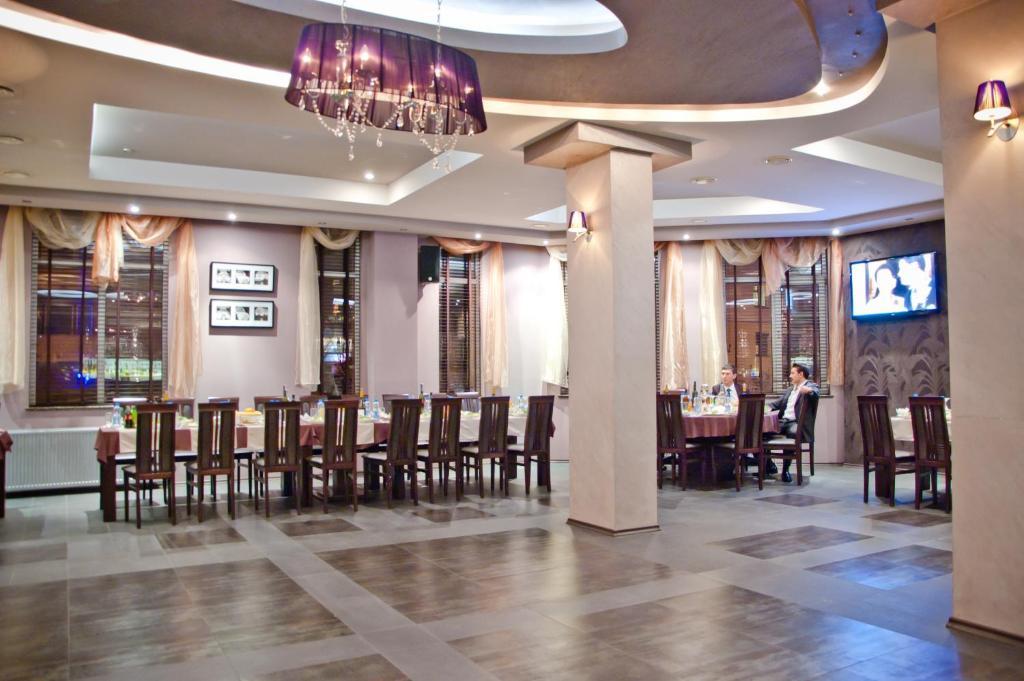 Luxor Complex Ιβαΐλοβγκραντ Εξωτερικό φωτογραφία